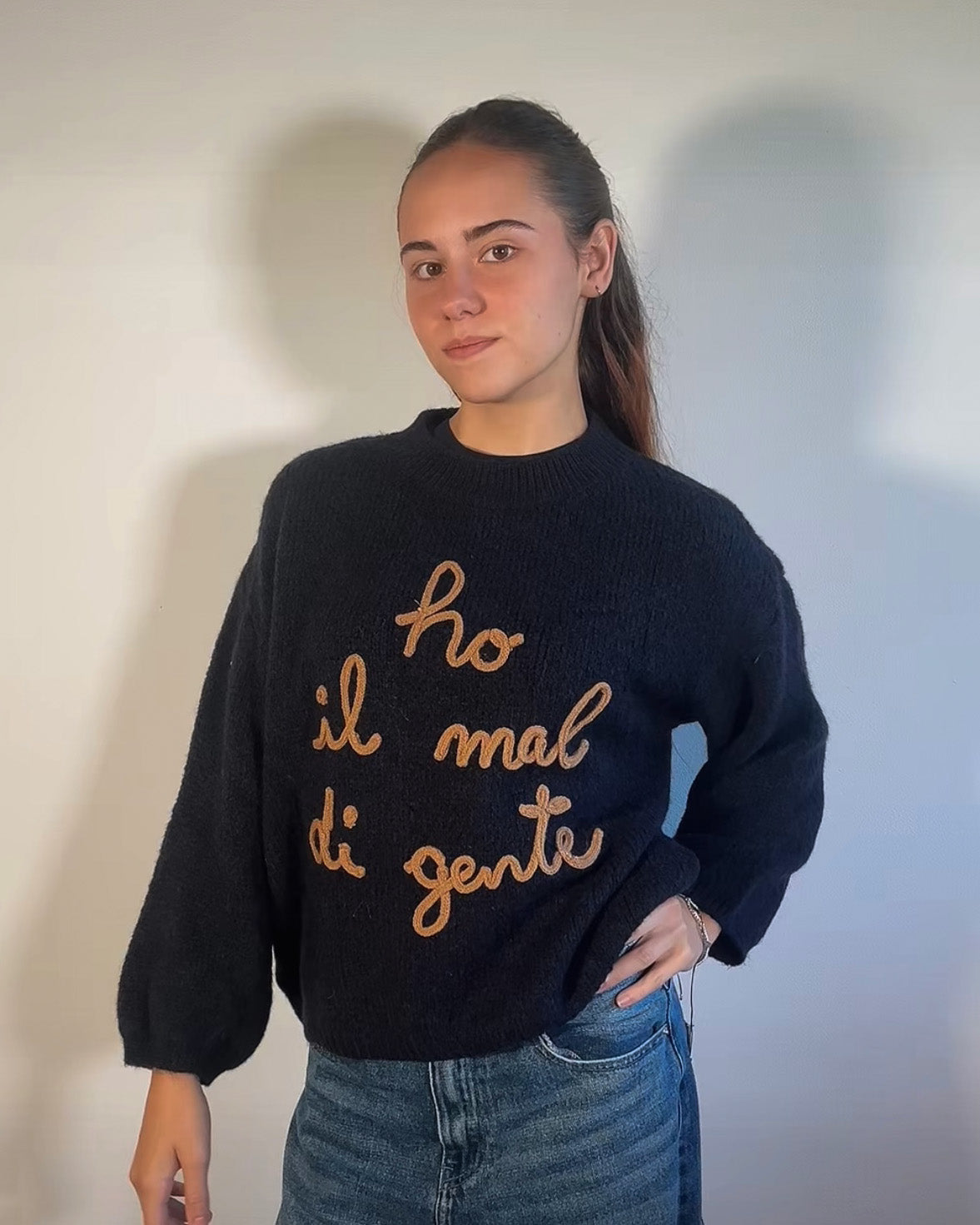 Maglione Donna Ho il mal di gente – Mood Ironico & Trendy