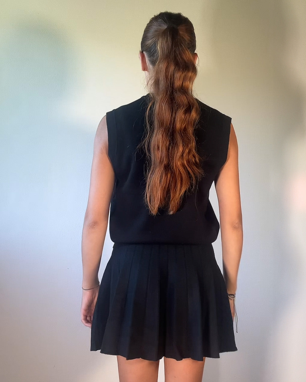 Completo Donna Gonna Plissettata + Gilet in Maglia