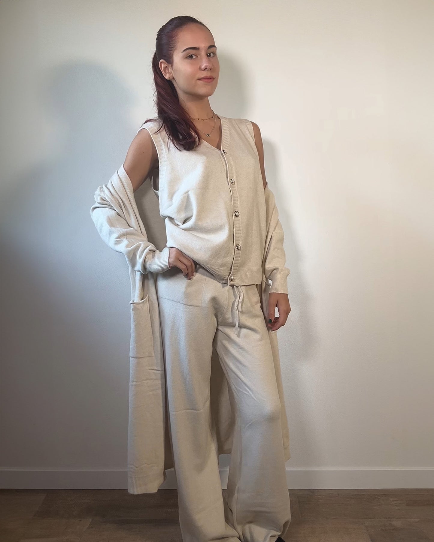 Completo Loungewear 3 Pezzi – Gilet, Pantalone e Maxi Cardigan