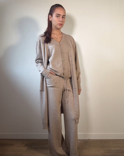 Completo Loungewear 3 Pezzi – Gilet, Pantalone e Maxi Cardigan